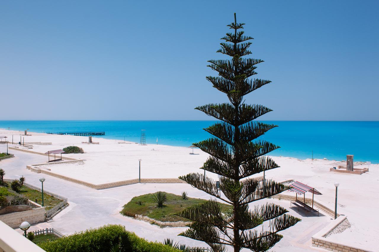 Beachfront Chalet In Green Beach, North Coast Villa El Alamein Eksteriør bilde